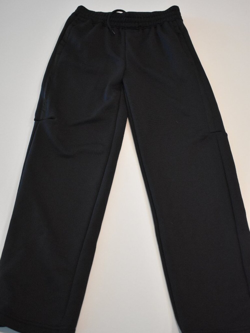 Youth Black Tech Fleece Performance Sweatpants Joggers Size L 10 Athletic Pants